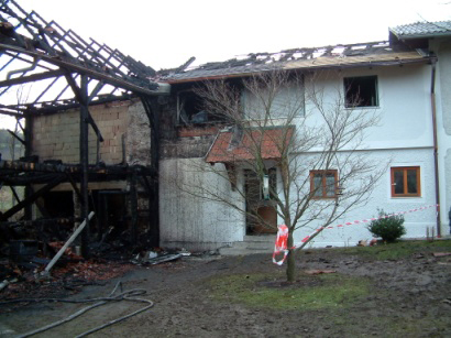 Großbrand Familie Mühlberger 2004