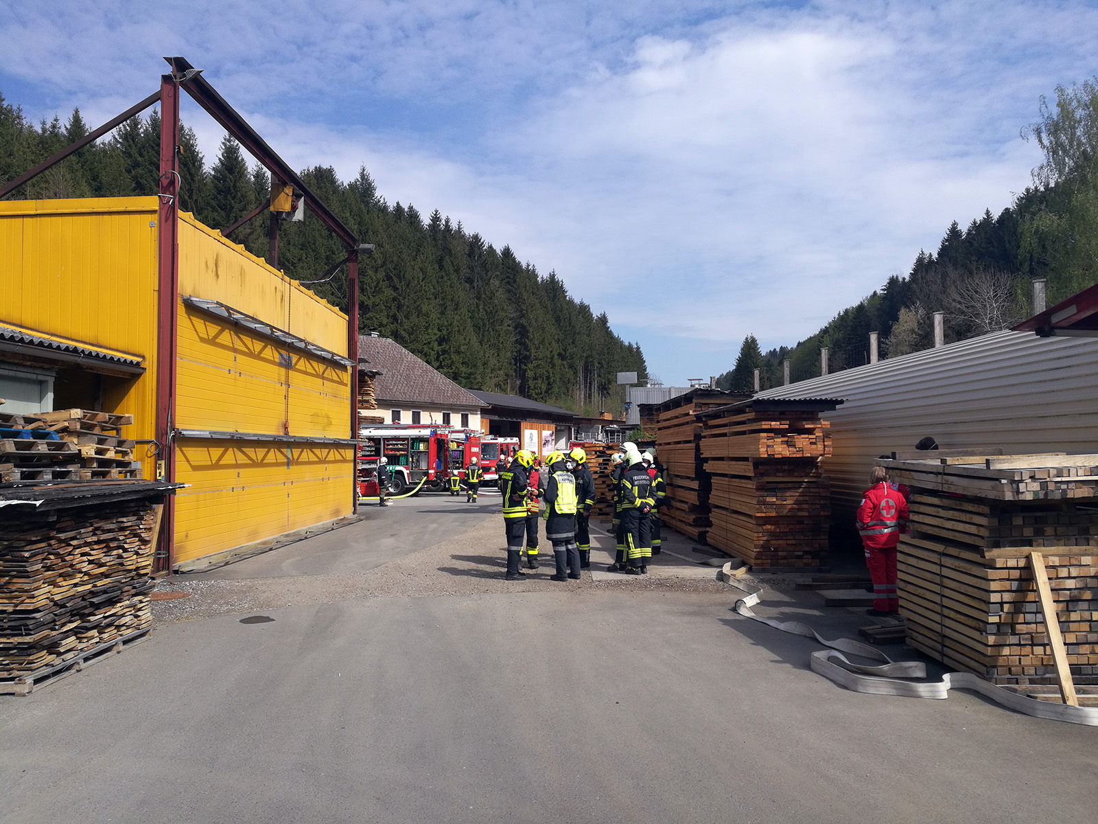 FF Kürnberg Brandeinsatz Hanger Sägewerk