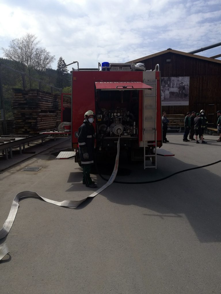 FF Kürnberg Brandeinsatz Hanger Sägewerk